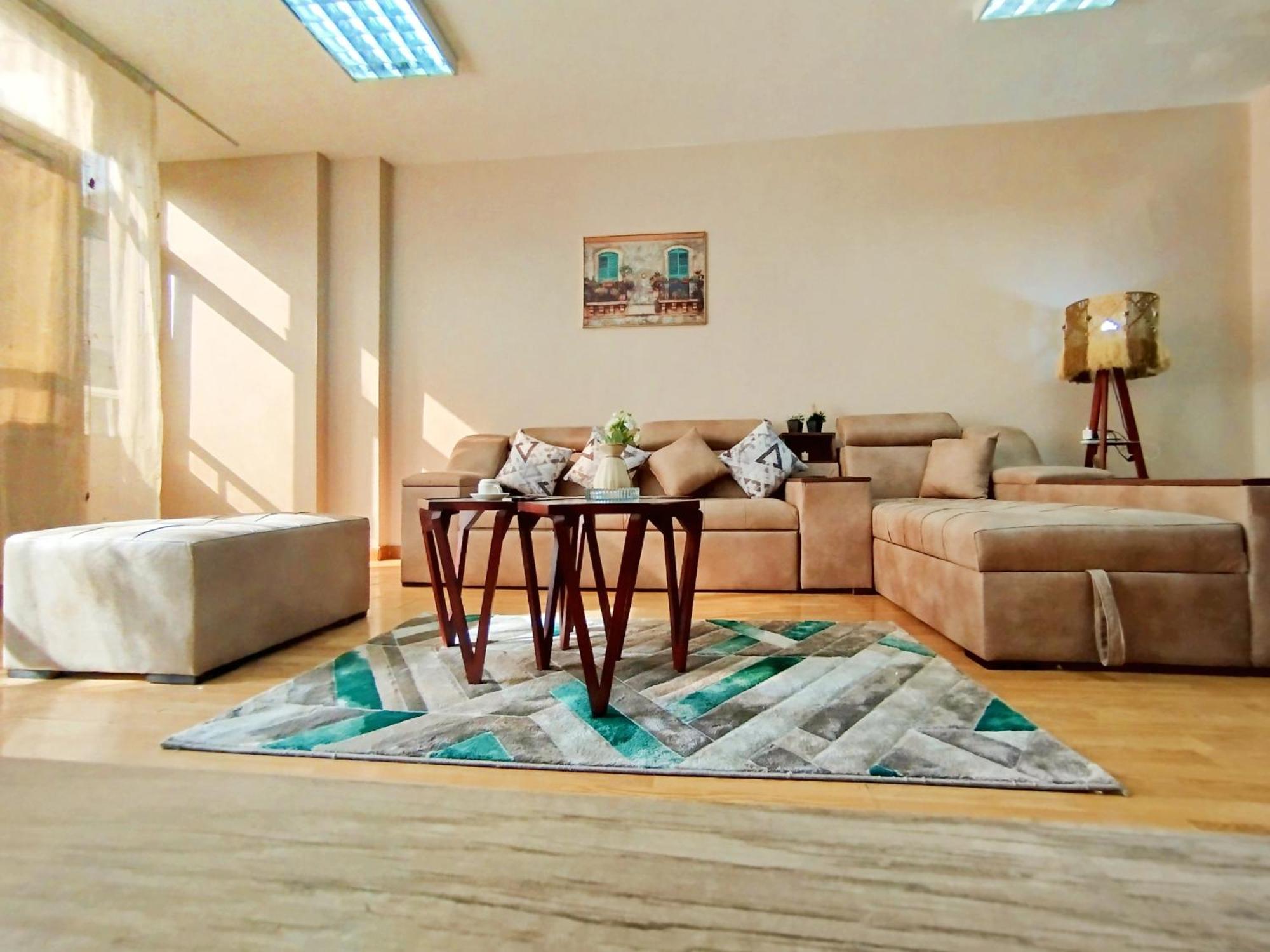Garden City Apartment In Downtown Kairo Eksteriør billede