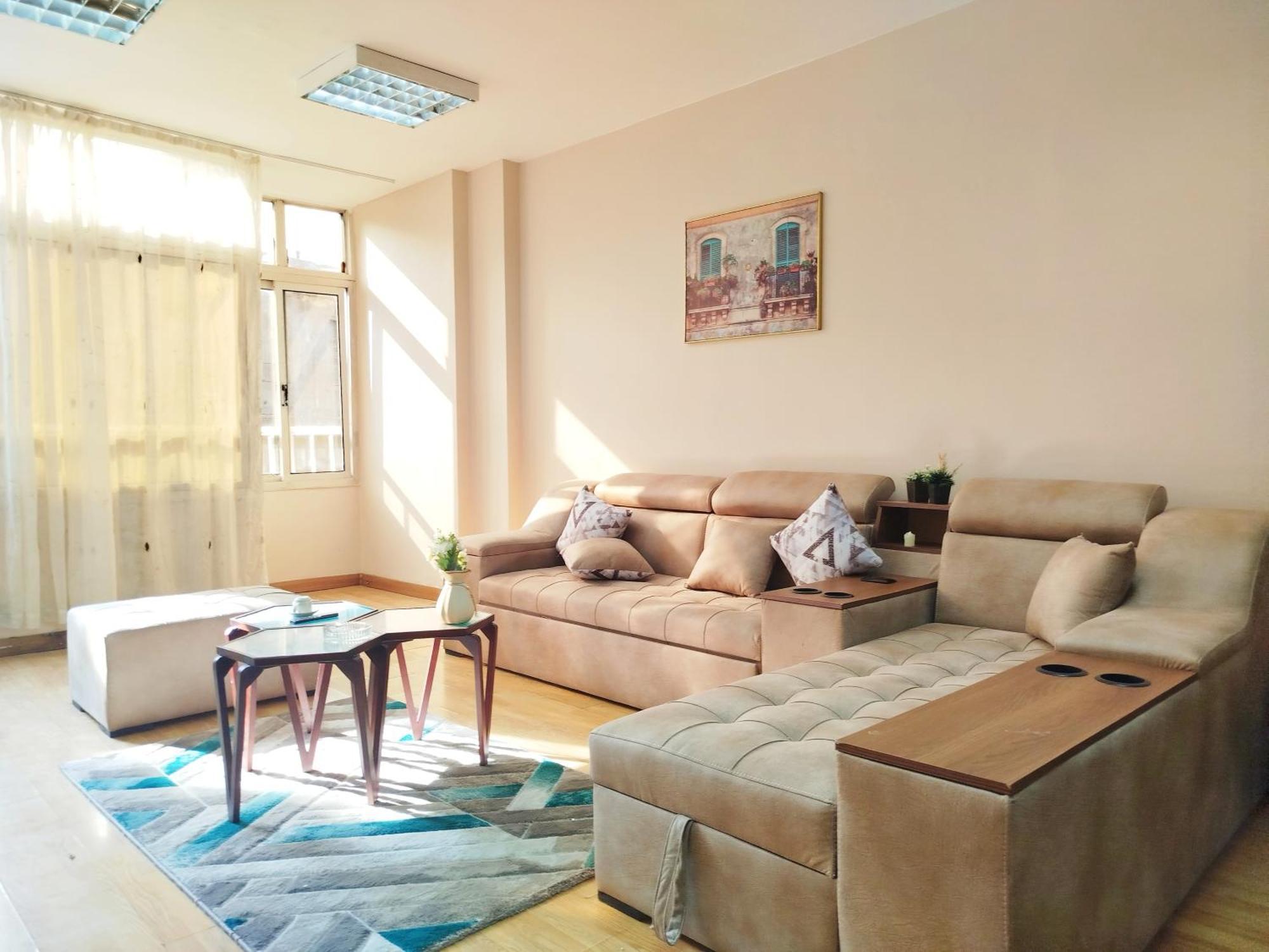 Garden City Apartment In Downtown Kairo Eksteriør billede